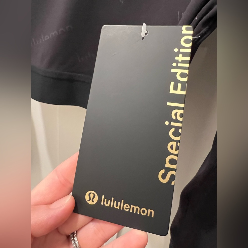 #1 Lululemon NWT Wunder Train Cropped Long Sleeve *Special Edition Black Sz 10 - Picture 7 of 10